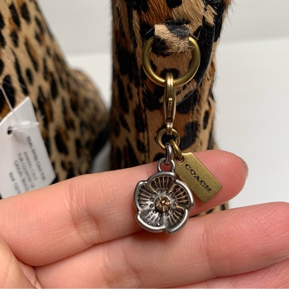 NEW Coach Bowery Chelsea Calf Fur Cheetah Print Booties 5.5 - Picture 9 of 10